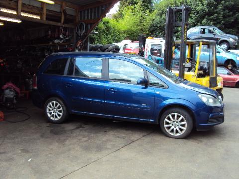 Breaking Vauxhall Zafira 1.6 for spares #1
