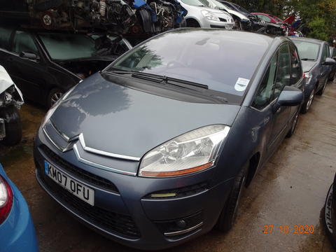 Breaking Citroen C4 Picasso for spares #1