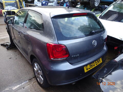 Breaking Volkswagen Polo for spares #2