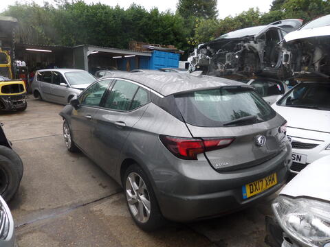 Breaking Vauxhall Astra 2014 for spares #2