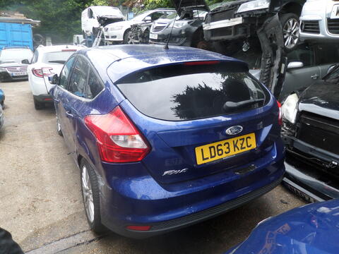 Breaking Ford Focus 2013 for spares #2