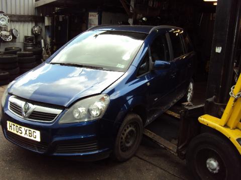 Breaking Vauxhall Zafira 1.6 for spares #3
