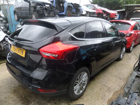 Breaking Ford Focus for spares #3