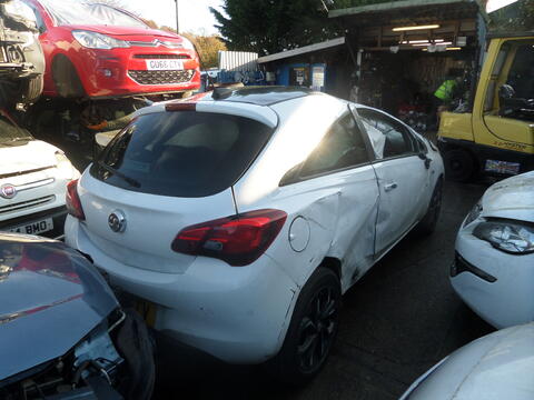 Breaking Vauxhall Corsa for spares #3