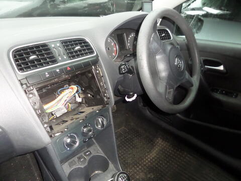 Breaking Volkswagen Polo 14 for spares #4